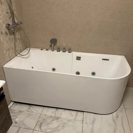 Free Parking Skanderbeg Square - Spacious Apartment