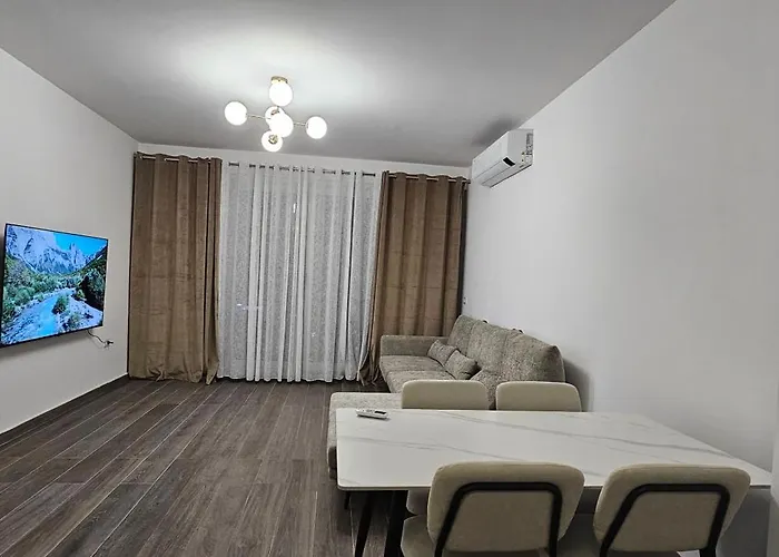Appartement Free Parking Skanderbeg Square - Spacious Tirana